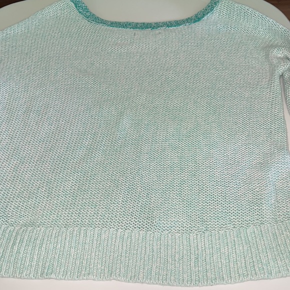 Small AEO Green Knit Sweater. - Picture 4 of 4